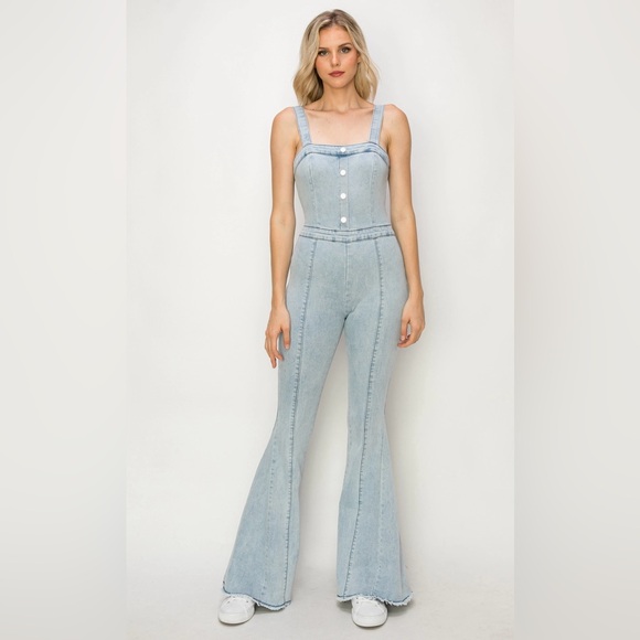Bellbottom Denim Jumpsuit Lt. Wash - Picture 3 of 3